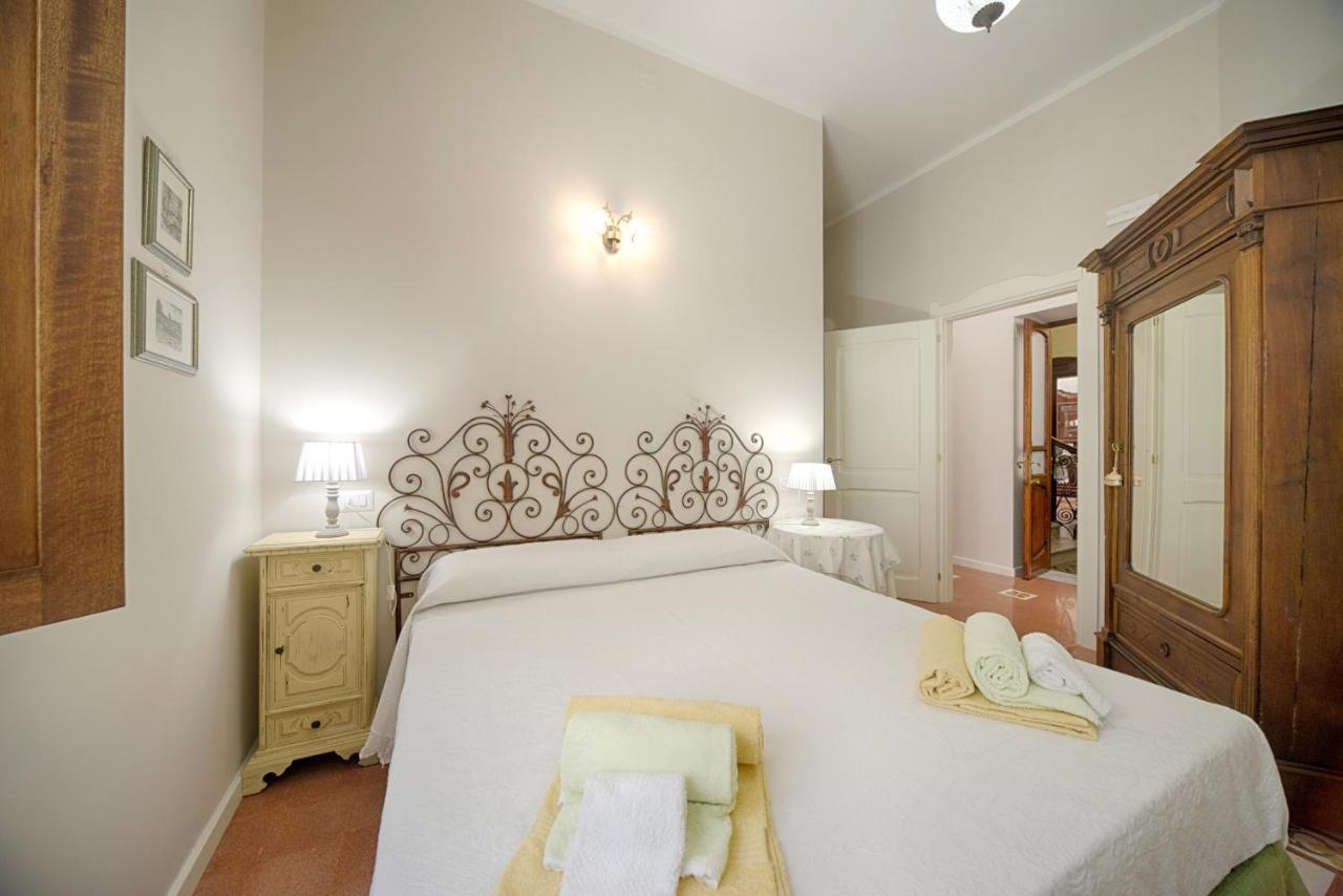 B&B A Casa Di Teresa Olbia Exterior photo