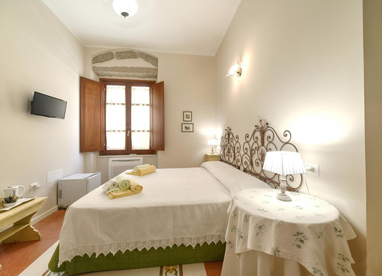 B&B A Casa Di Teresa Olbia Exterior photo